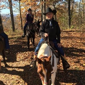 Meet your Posher, Becky